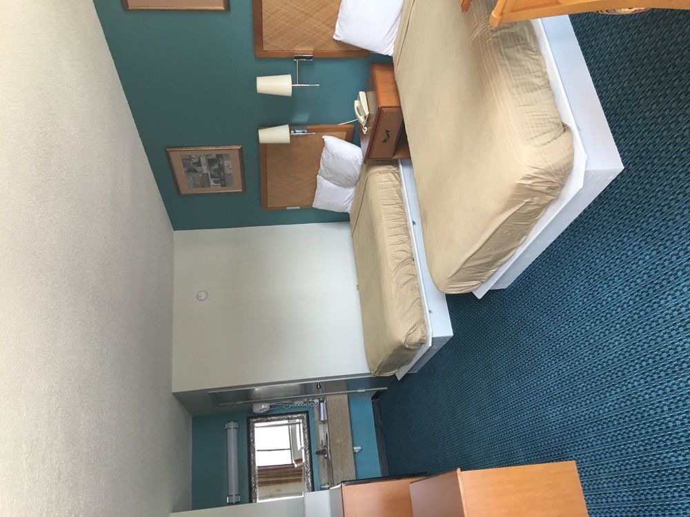 Motel Executive 2*