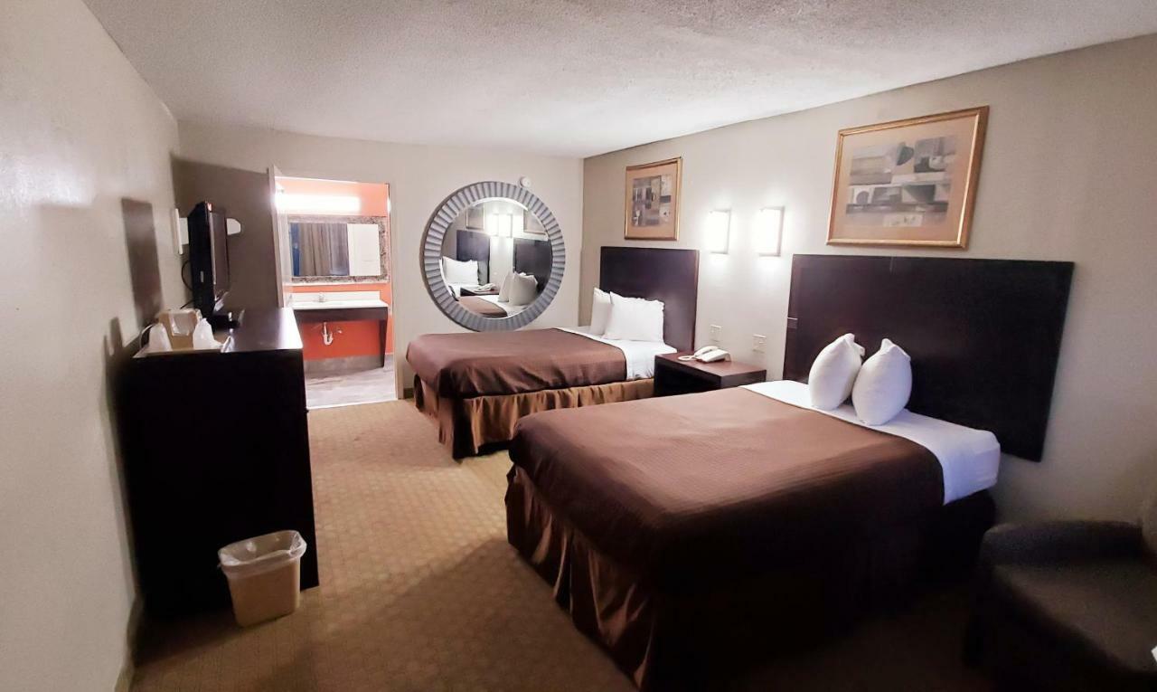 Executive Motel